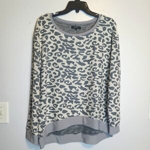 Earl Jean Sweater Petite Large Cheetah Print Gray NWT